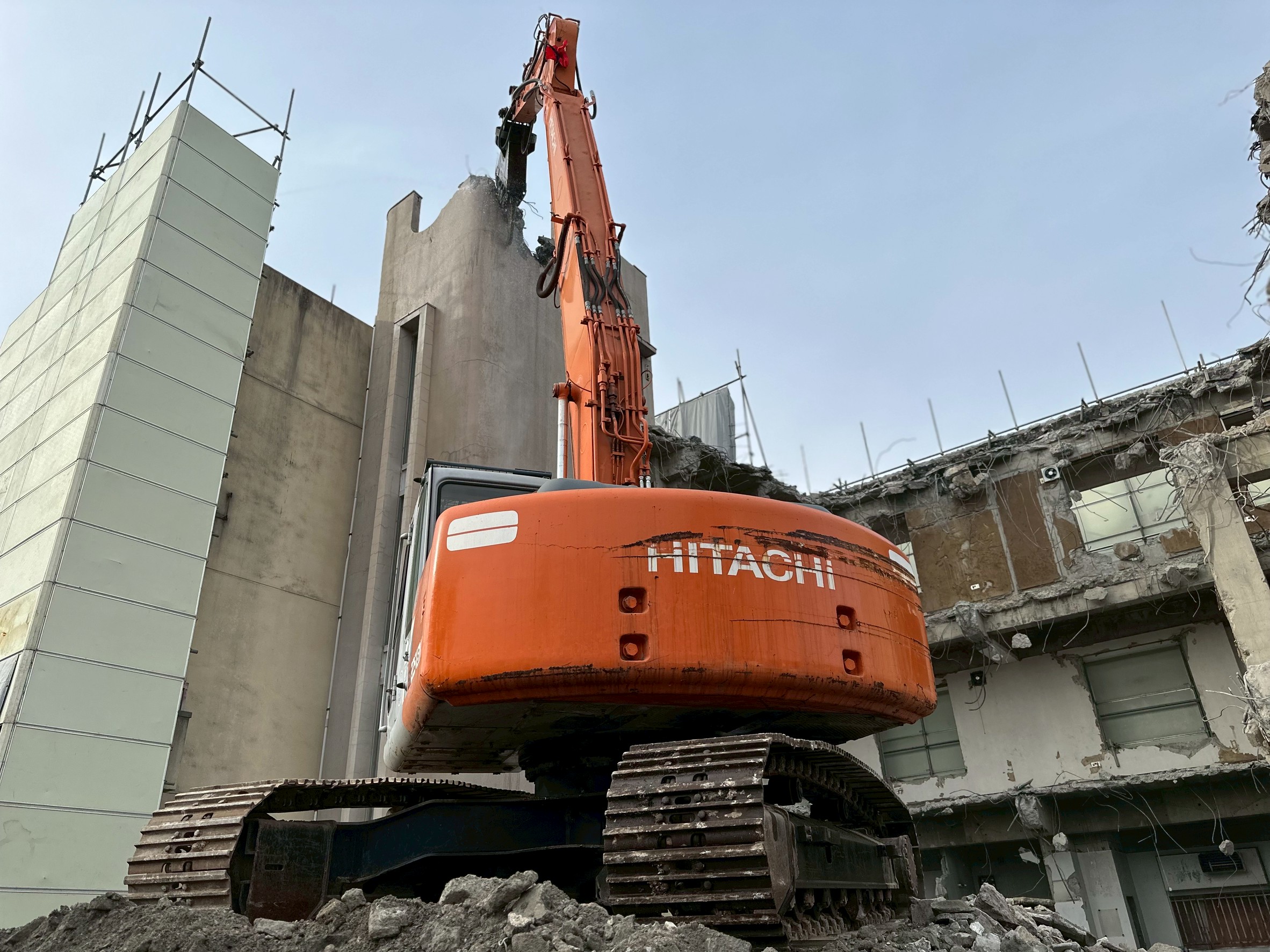 RC造3階建解体工事